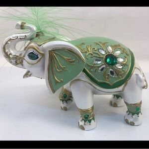 Hamilton Collection Elephants of Good Fortune Green "Fortune's Smile" Figurine